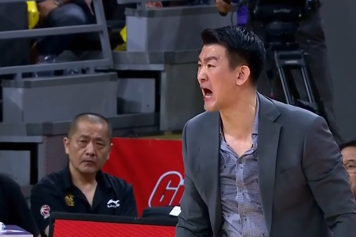 关于上海男篮遭遇失利，球员纷纷反思训练内容的信息