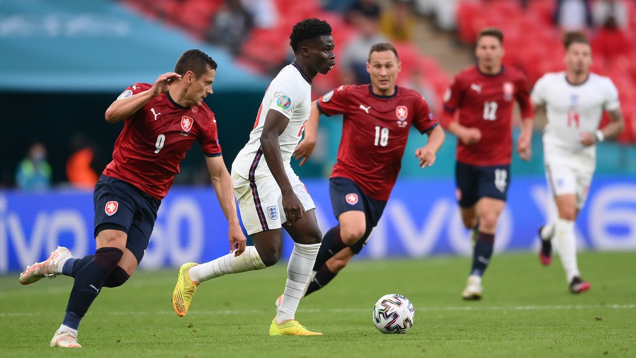 捷克国家队备战关键一战，全队奋战争取晋级资格的简单介绍