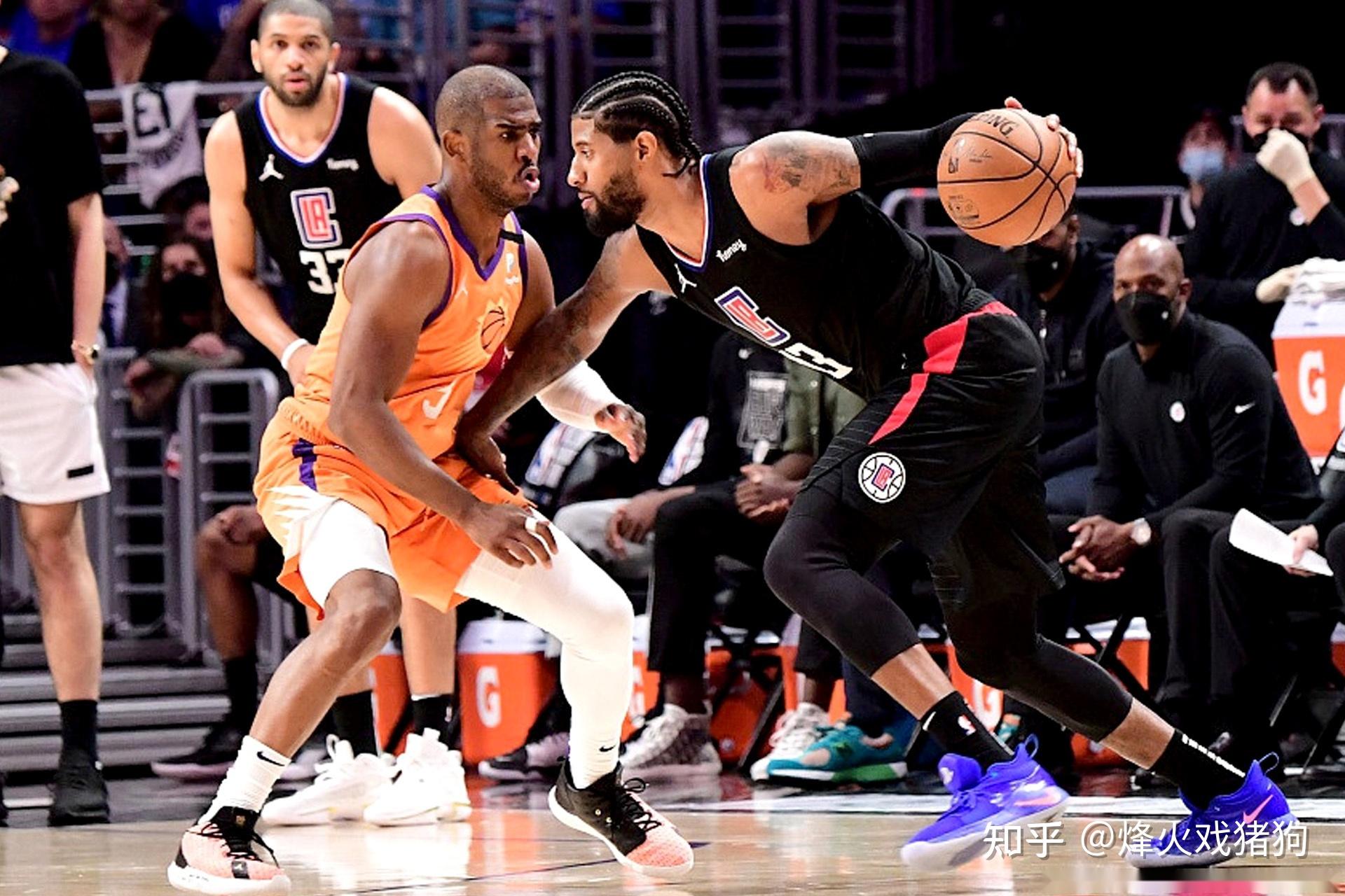 球场上的烽火不断，谁将成为胜者？