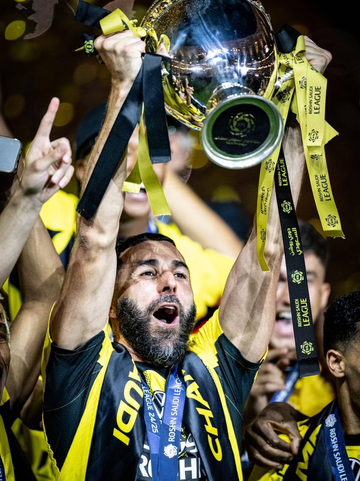 曼城主帅豪言：今晚必须击败本泽马，否则辞职！的简单介绍