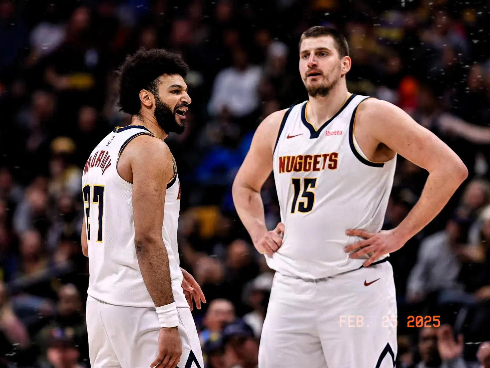  穆雷巅峰对决，浓眉哥与50激战DWG分钟，挺进下一轮胜负难料！