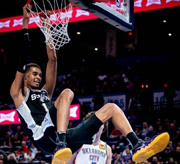 包含Ning新星绝杀表现惊艳，日本队未来可期！的词条